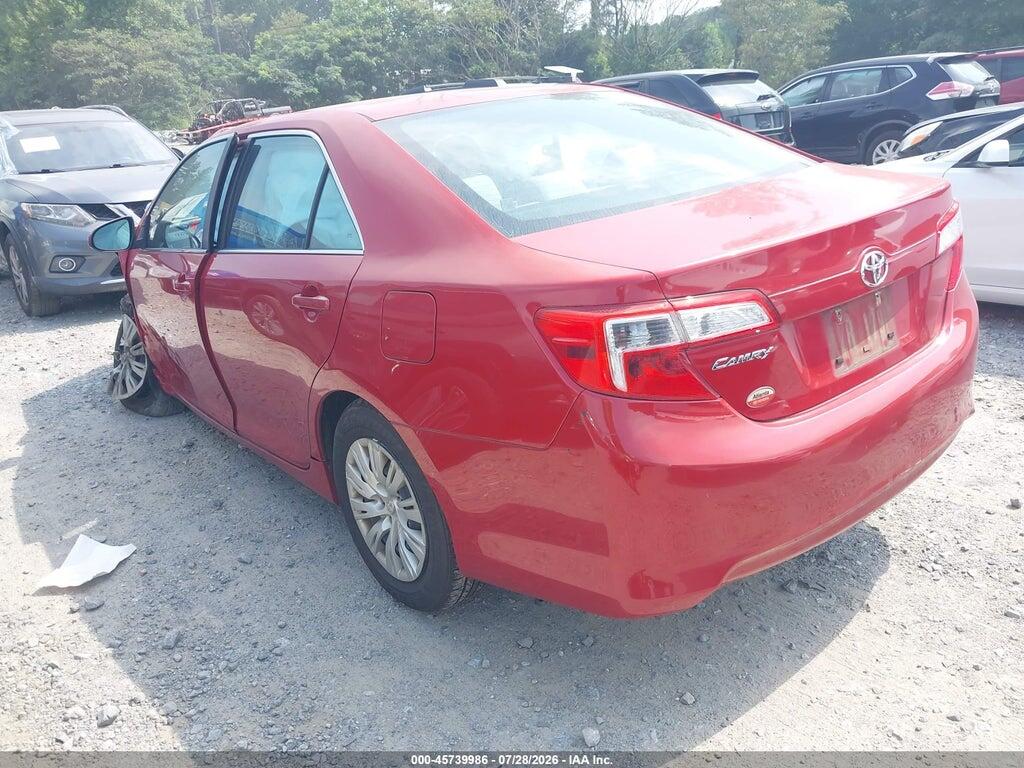 4T1BF1FK2EU738089 2014 TOYOTA CAMRY photo no. 3