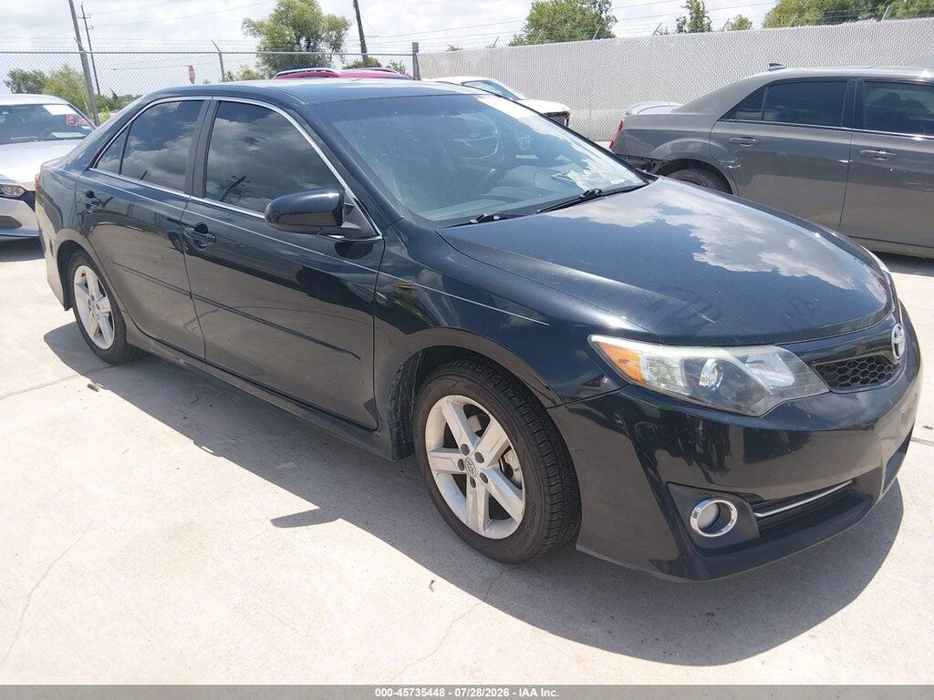 4T1BF1FK3EU773465 2014 TOYOTA CAMRY photo no. 1
