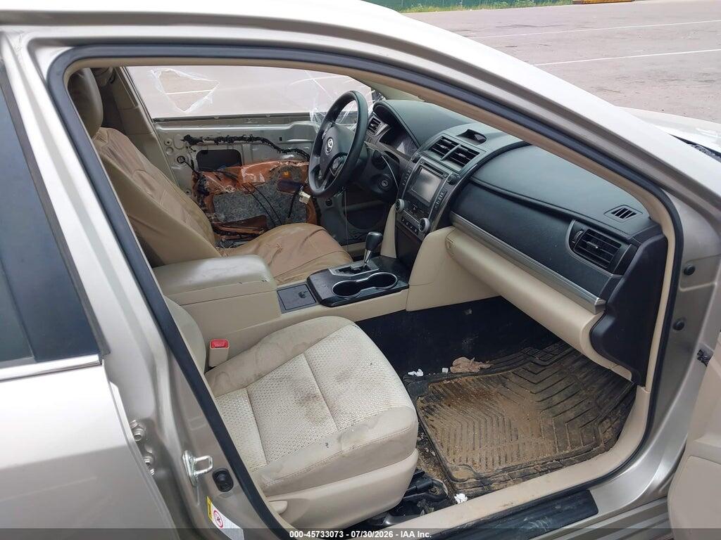 4T4BF1FK2ER426988 2014 TOYOTA CAMRY photo no. 5