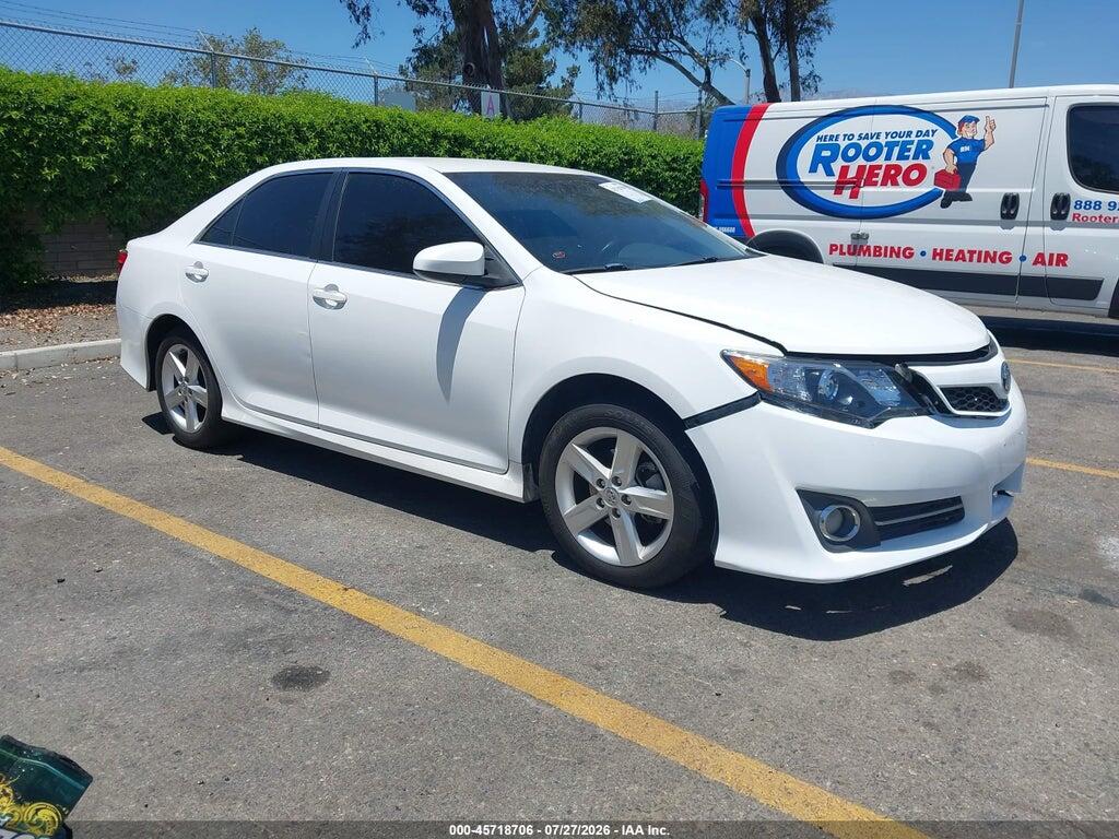 4T1BF1FK4EU458335 2014 TOYOTA CAMRY photo no. 1
