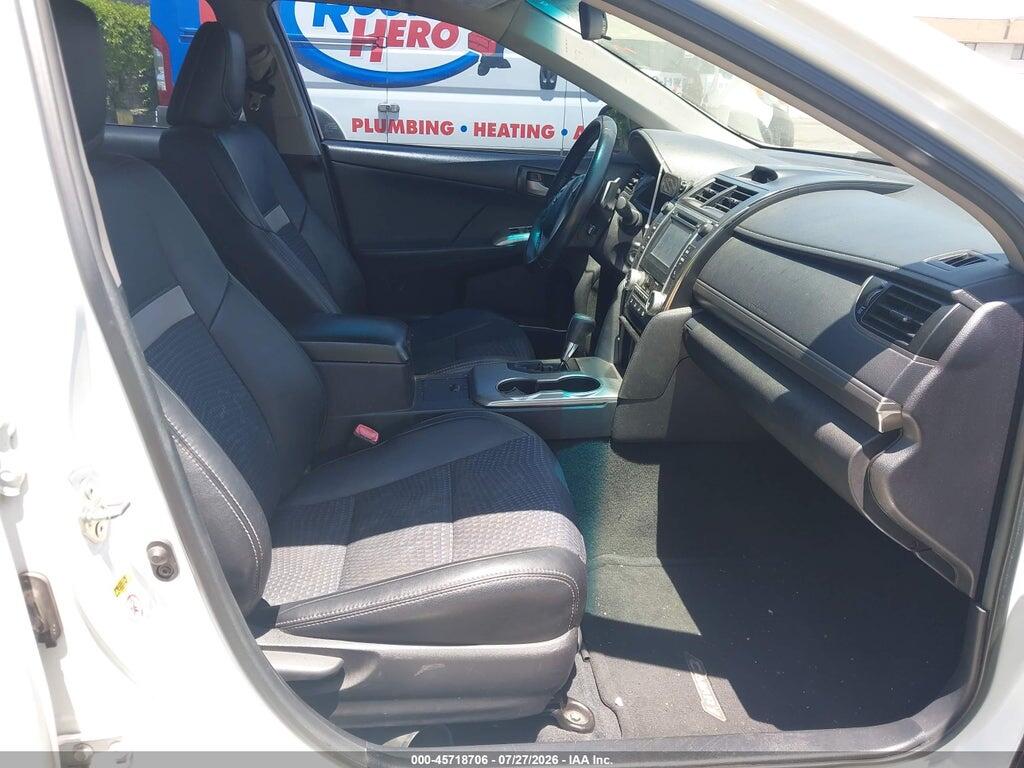 4T1BF1FK4EU458335 2014 TOYOTA CAMRY photo no. 5