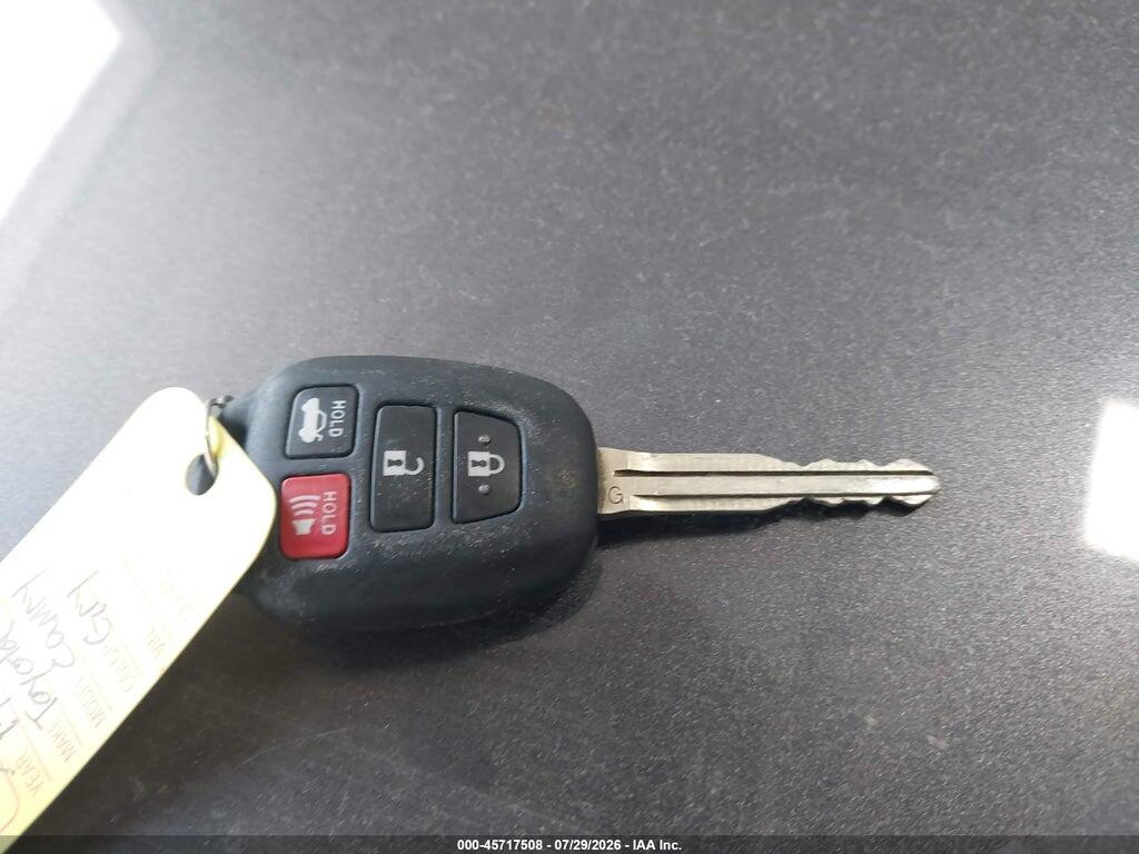 4T4BF1FK8ER342092 2014 TOYOTA CAMRY photo no. 11