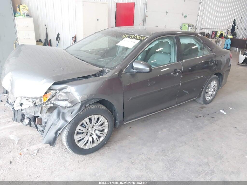 4T4BF1FK8ER342092 2014 TOYOTA CAMRY photo no. 2