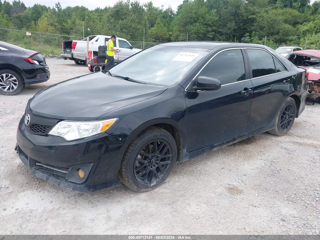 4T1BF1FK3EU444054 2014 TOYOTA CAMRY photo no. 2