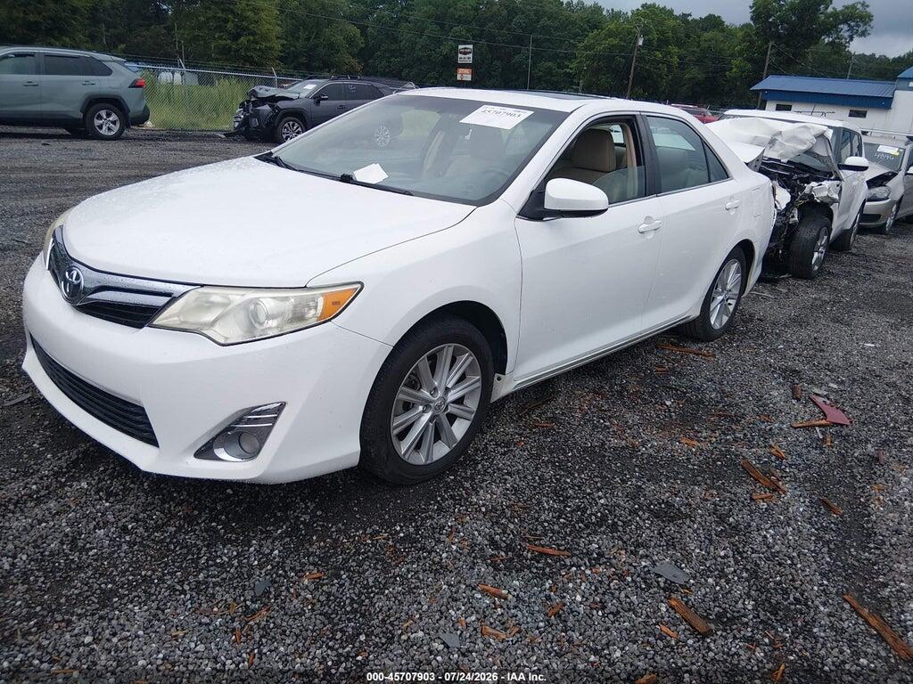 4T1BF1FK7EU473184 2014 TOYOTA CAMRY photo no. 2