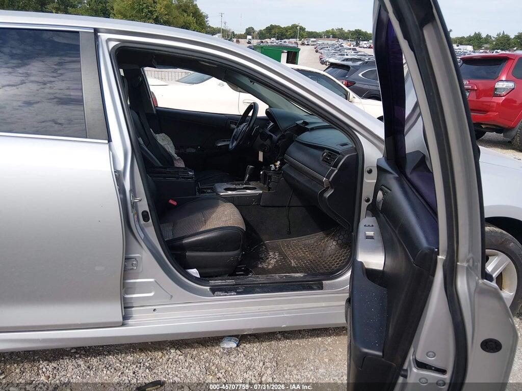 4T1BF1FKXEU312702 2014 TOYOTA CAMRY photo no. 5
