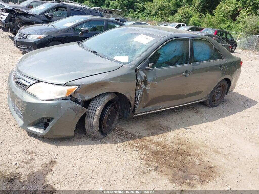 4T4BF1FK8ER353108 2014 TOYOTA CAMRY photo no. 2