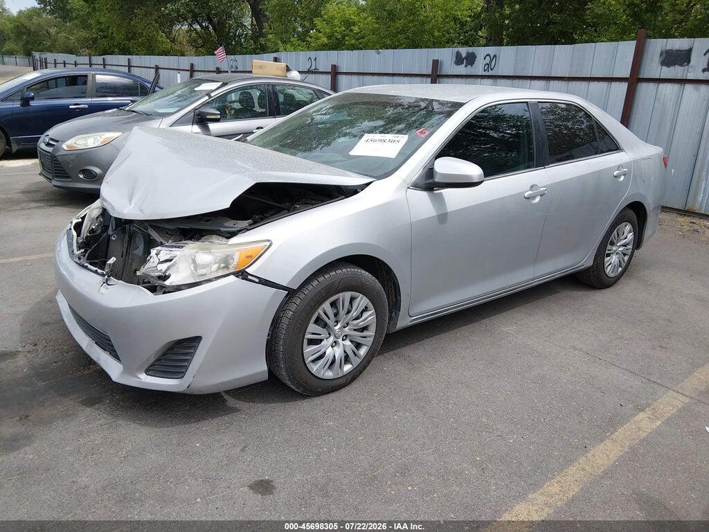 4T4BF1FK1ER362314 2014 TOYOTA CAMRY photo no. 2