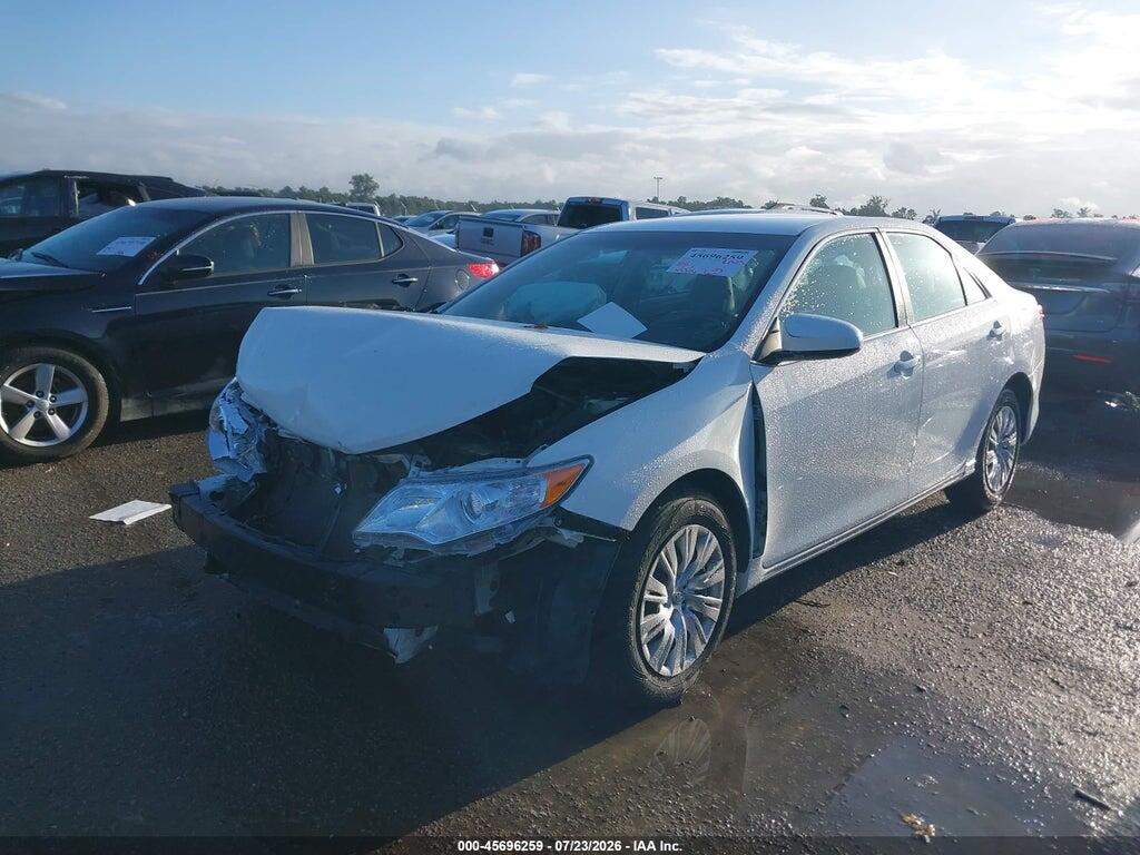 4T4BF1FK4ER441430 2014 TOYOTA CAMRY photo no. 2