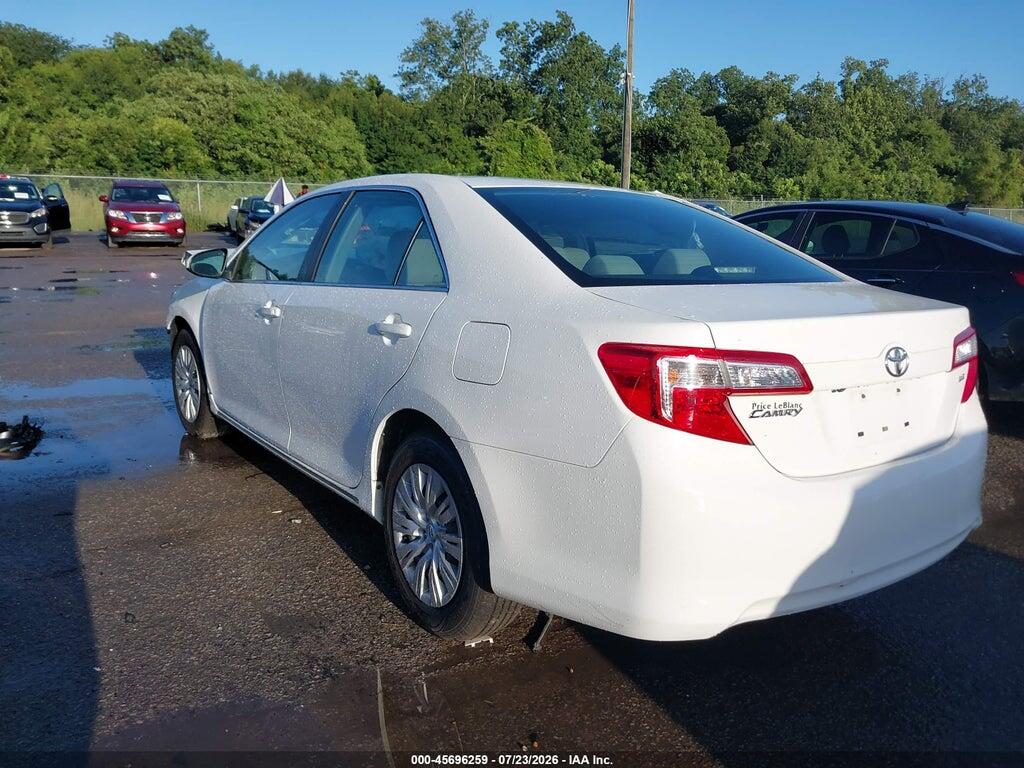 4T4BF1FK4ER441430 2014 TOYOTA CAMRY photo no. 3