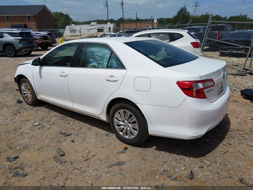 4T1BF1FK5EU408138 2014 TOYOTA CAMRY photo no. 3