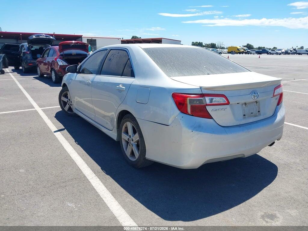 4T1BF1FK3EU854949 2014 TOYOTA CAMRY photo no. 3