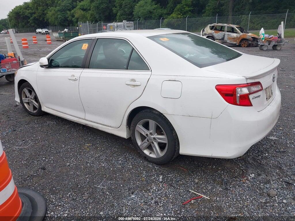 4T1BF1FK4EU336185 2014 TOYOTA CAMRY photo no. 3