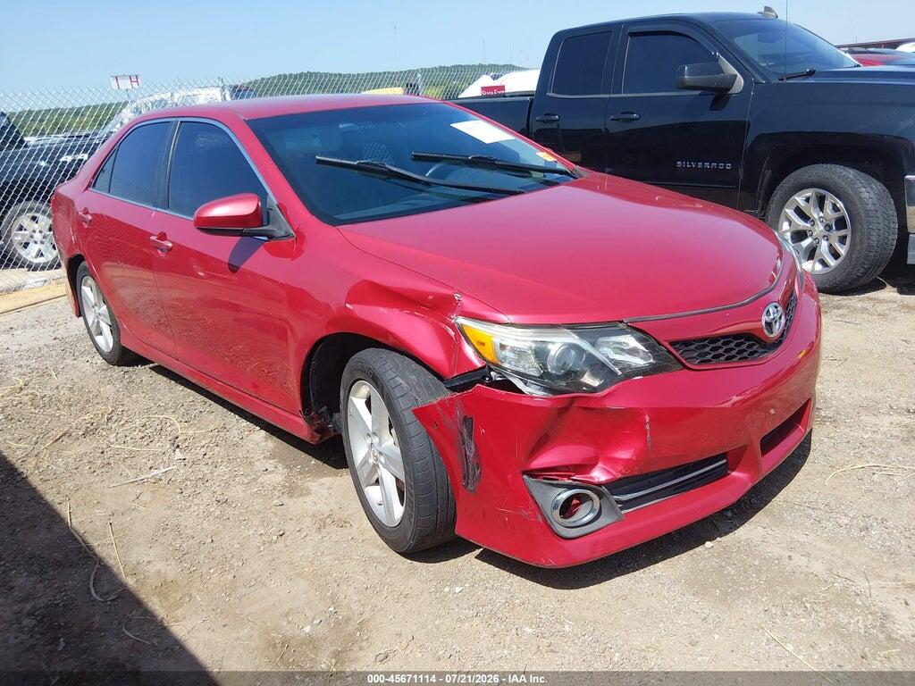 4T1BF1FK3EU839657 2014 TOYOTA CAMRY photo no. 1
