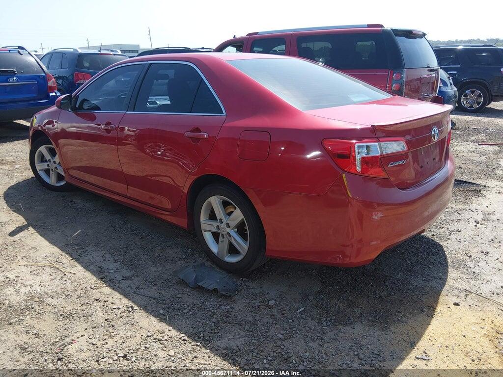 4T1BF1FK3EU839657 2014 TOYOTA CAMRY photo no. 3