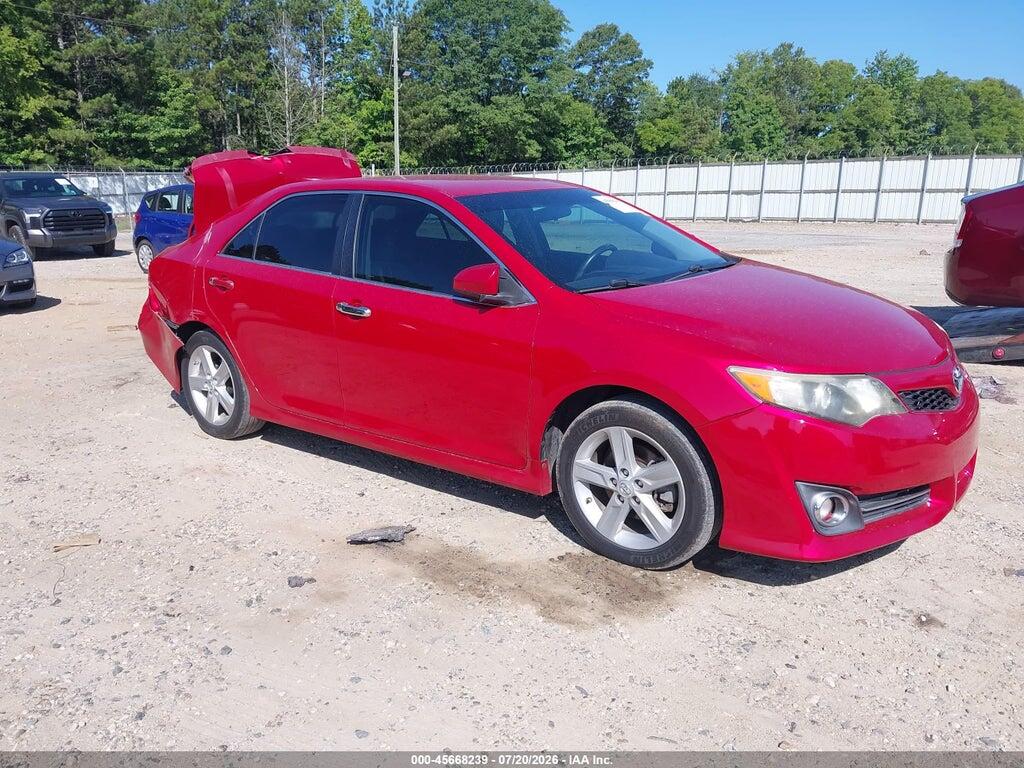 4T1BF1FK4EU789724 2014 TOYOTA CAMRY photo no. 1