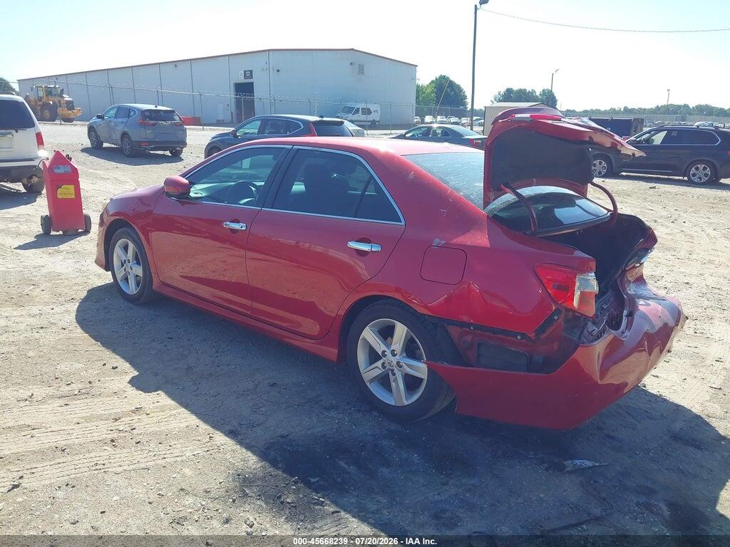 4T1BF1FK4EU789724 2014 TOYOTA CAMRY photo no. 3