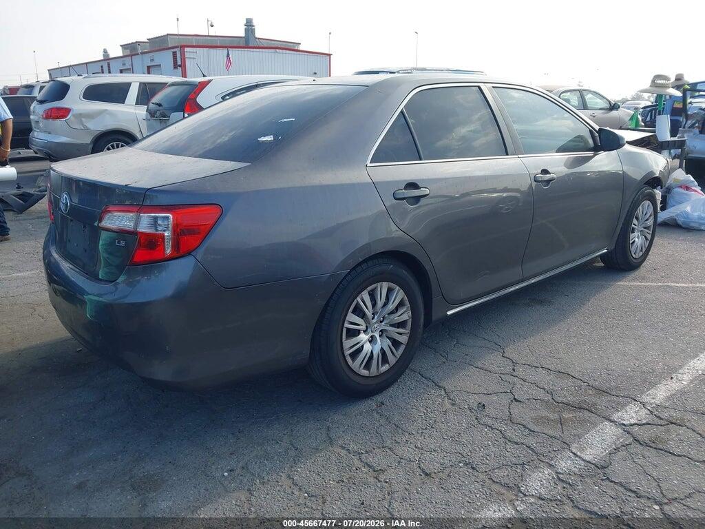 4T4BF1FK1ER414458 2014 TOYOTA CAMRY photo no. 4