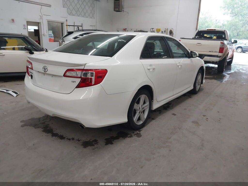 4T1BF1FK3EU440134 2014 TOYOTA CAMRY photo no. 4