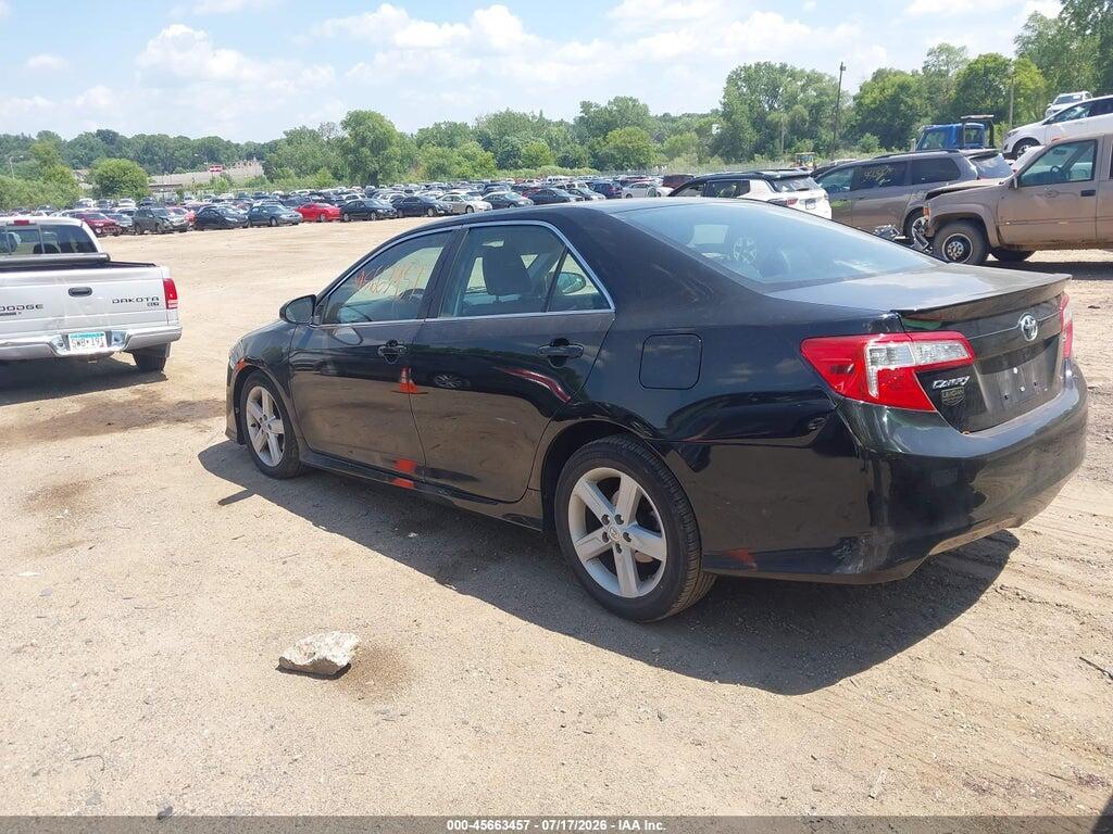 4T1BF1FK9EU742429 2014 TOYOTA CAMRY photo no. 3