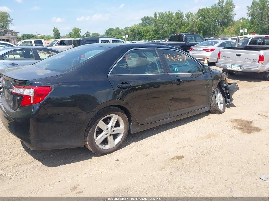 4T1BF1FK9EU742429 2014 TOYOTA CAMRY photo no. 4