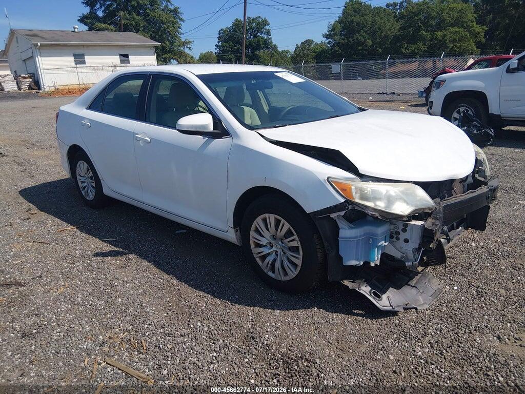 4T1BF1FK7EU810422 2014 TOYOTA CAMRY photo no. 1