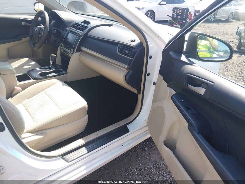4T1BF1FK7EU810422 2014 TOYOTA CAMRY photo no. 5