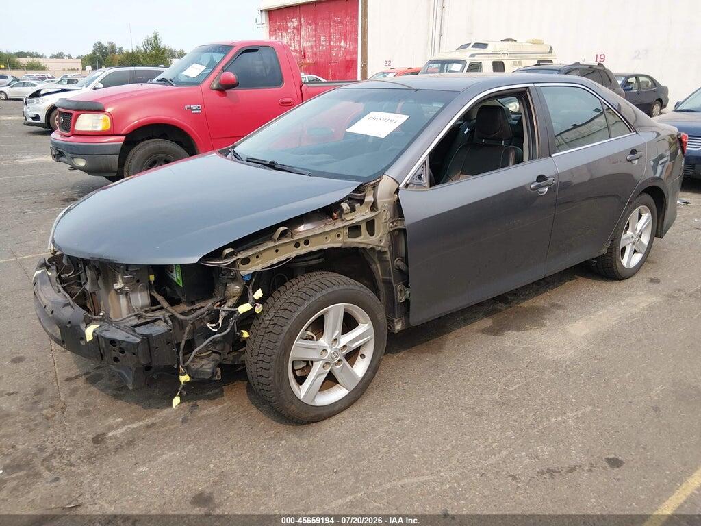 4T1BF1FK6EU464427 2014 TOYOTA CAMRY photo no. 6