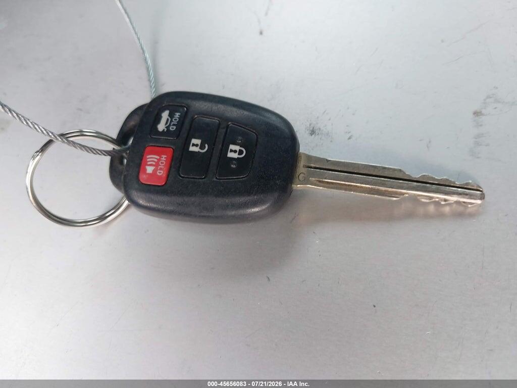 4T1BF1FKXEU417840 2014 TOYOTA CAMRY photo no. 11