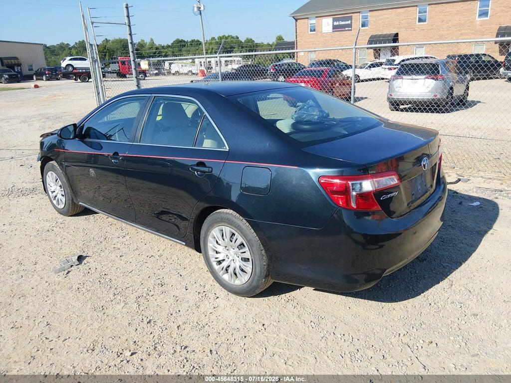 4T1BF1FKXEU838697 2014 TOYOTA CAMRY photo no. 3