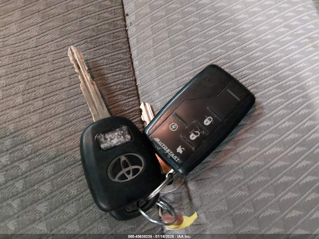 4T1BF1FK1EU800761 2014 TOYOTA CAMRY photo no. 11