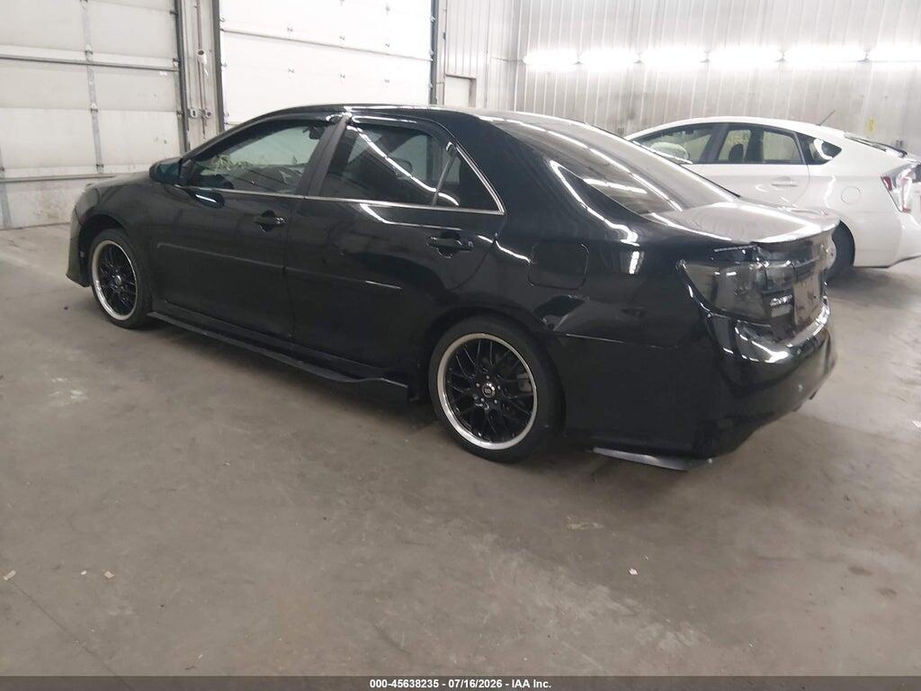 4T1BF1FK1EU800761 2014 TOYOTA CAMRY photo no. 3