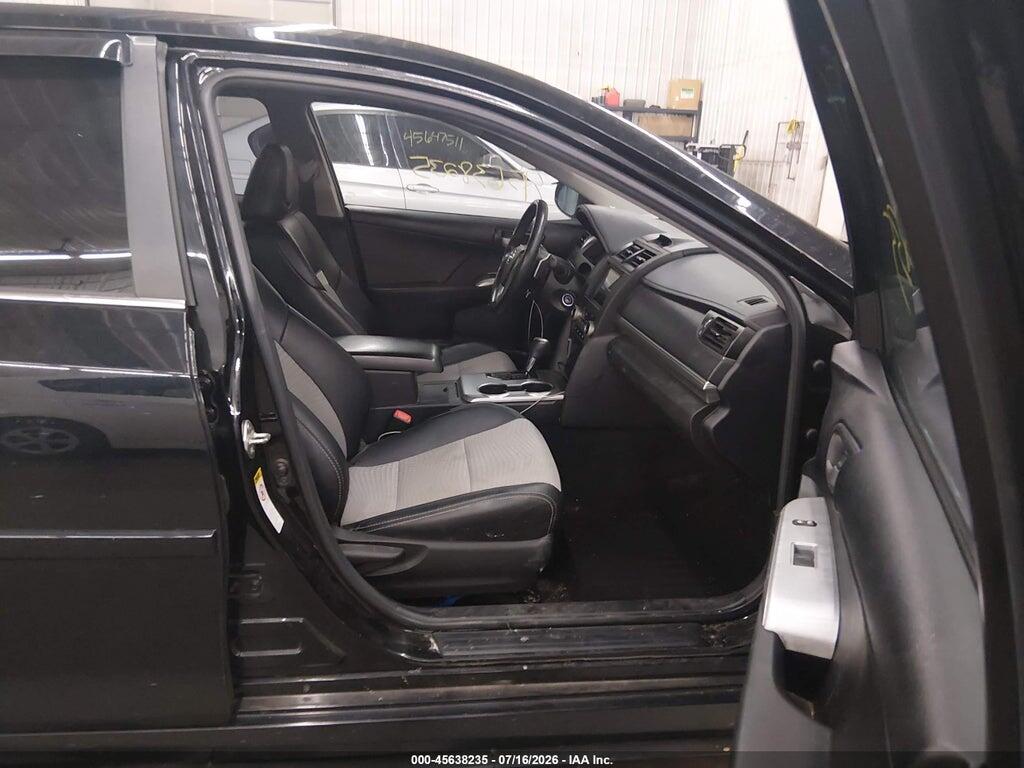 4T1BF1FK1EU800761 2014 TOYOTA CAMRY photo no. 5