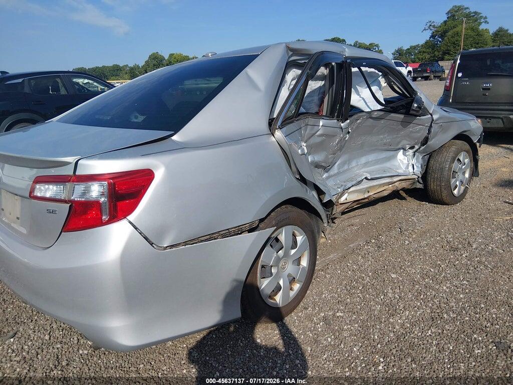 4T1BF1FK2EU832408 2014 TOYOTA CAMRY photo no. 6