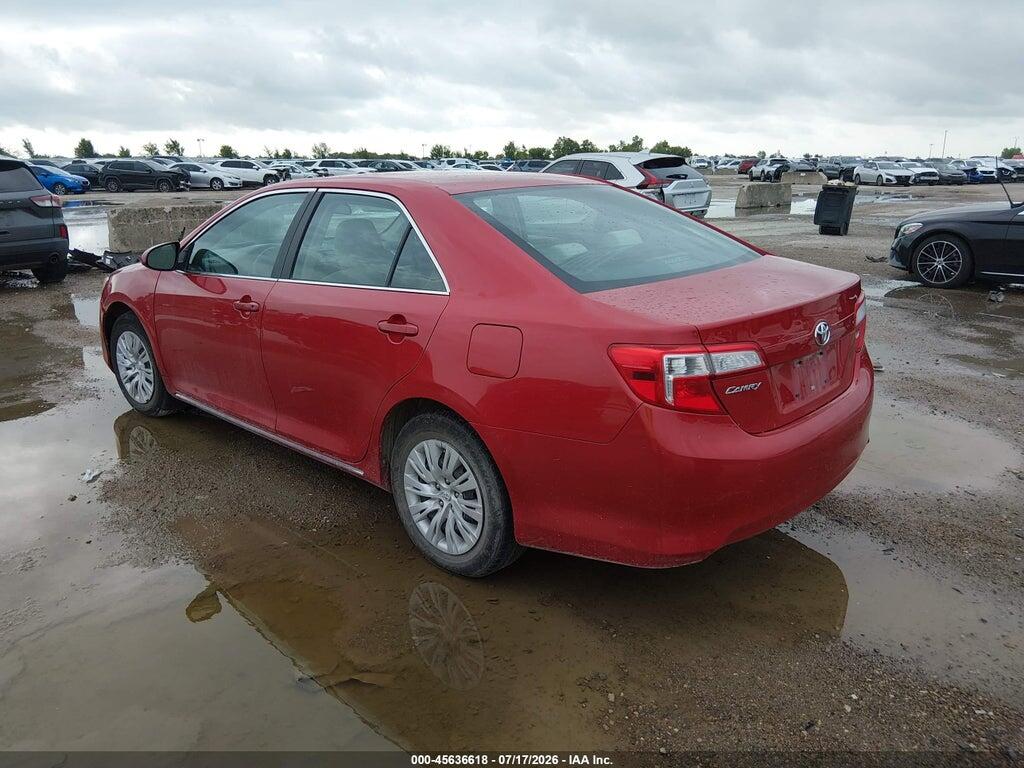 4T4BF1FK0ER364409 2014 TOYOTA CAMRY photo no. 3