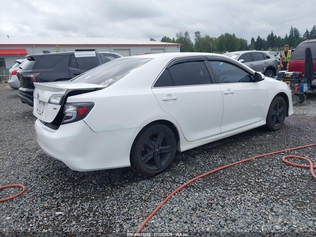 4T1BF1FK3EU401544 2014 TOYOTA CAMRY photo no. 4