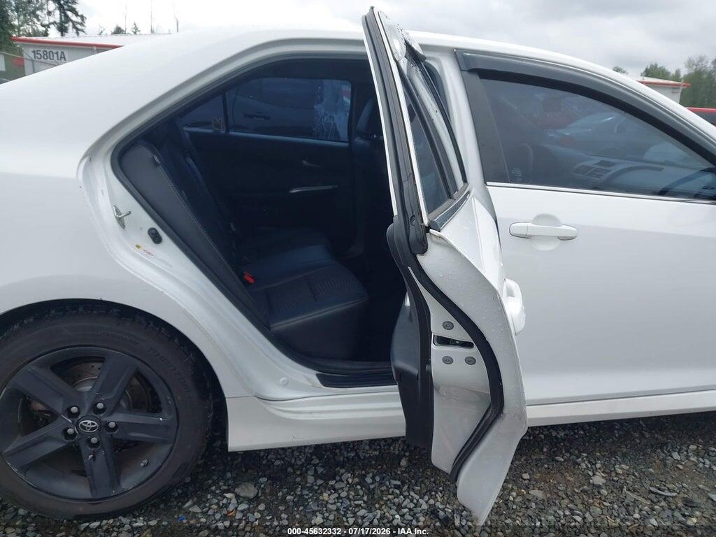4T1BF1FK3EU401544 2014 TOYOTA CAMRY photo no. 8