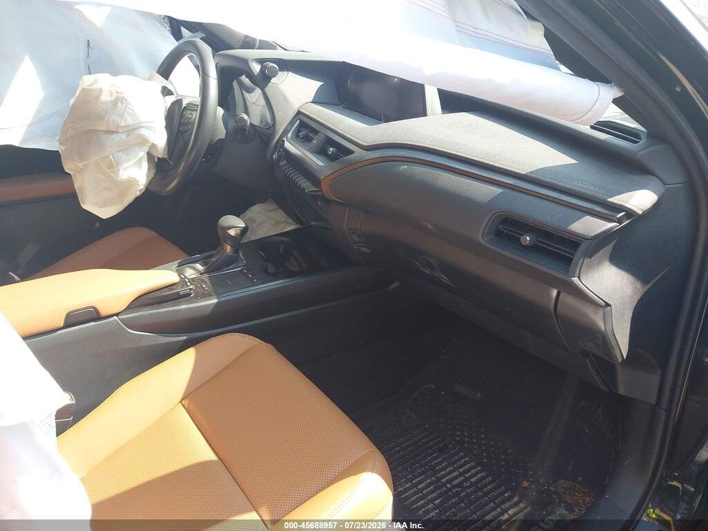 JTHP9JBH9M2050451 2021 LEXUS UX 250H photo no. 5