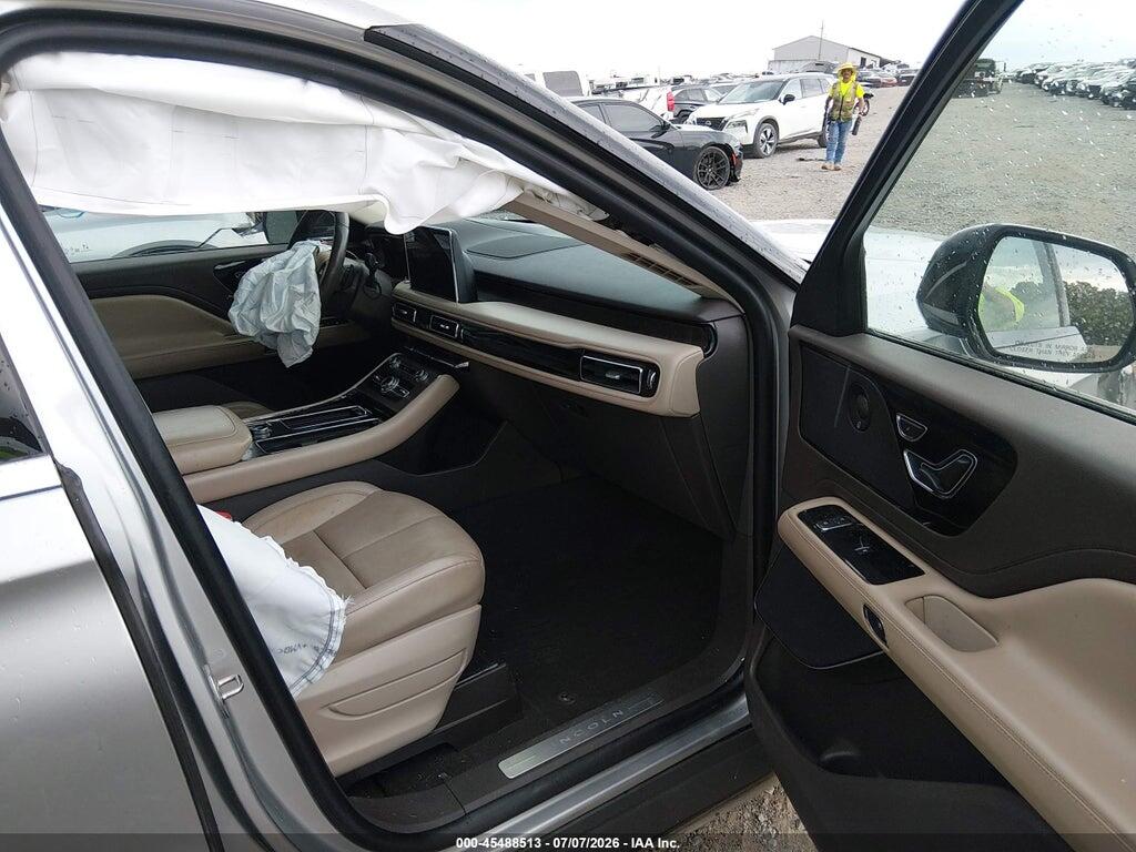 5LM5J7XC2MGL14699 2021 LINCOLN AVIATOR photo no. 5
