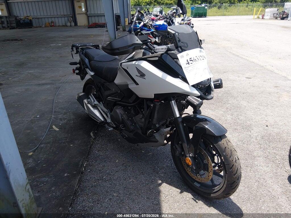 JH2RH2316SK000325 2025 HONDA NC750 photo no. 1