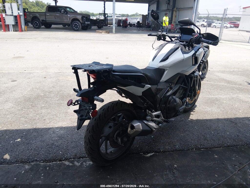 JH2RH2316SK000325 2025 HONDA NC750 photo no. 4