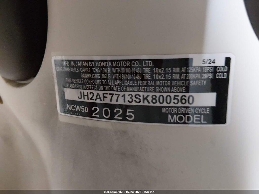 JH2AF7713SK800560 2025 HONDA NCW50 photo no. 10