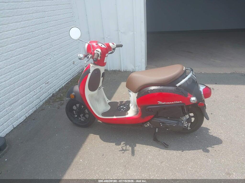 JH2AF7713SK800560 2025 HONDA NCW50 photo no. 12