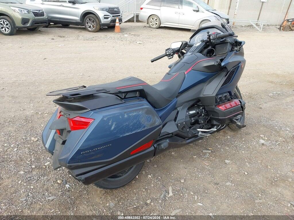 JH2SC7946NK400811 2022 HONDA GL1800 photo no. 4
