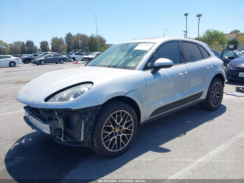 WP1AB2A51HLB11539 2017 PORSCHE MACAN photo no. 2