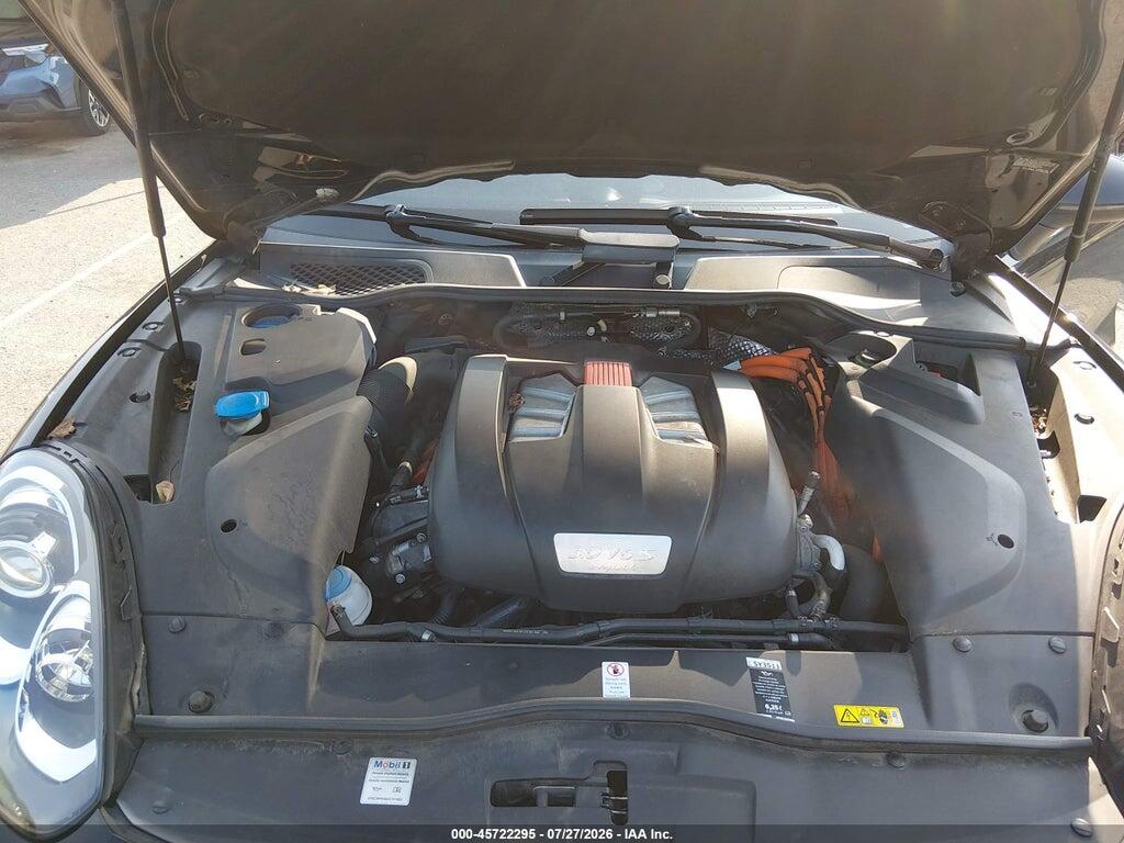 WP1AE2A20HLA70866 2017 PORSCHE CAYENNE E-HYBRID photo no. 10