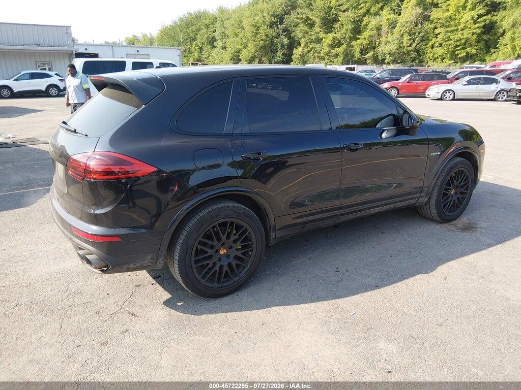 WP1AE2A20HLA70866 2017 PORSCHE CAYENNE E-HYBRID photo no. 4