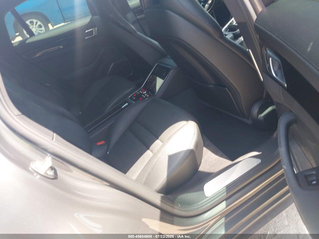 WP0AA2A72HL102404 2017 PORSCHE PANAMERA photo no. 8