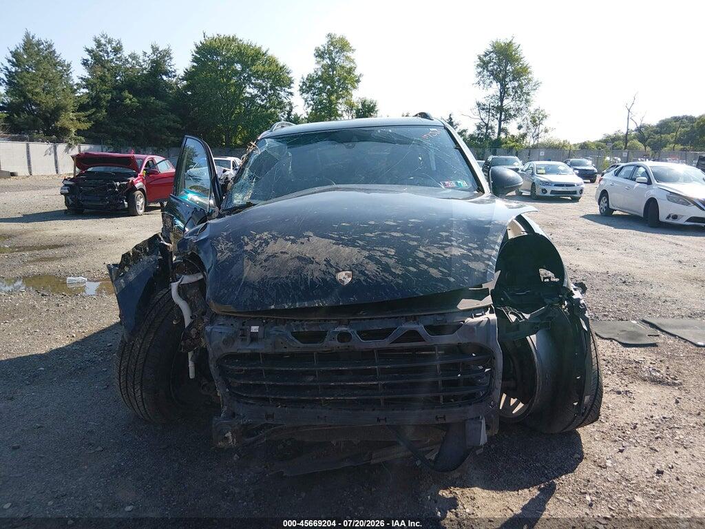 WP1AA2A29HKA92298 2017 PORSCHE CAYENNE photo no. 12