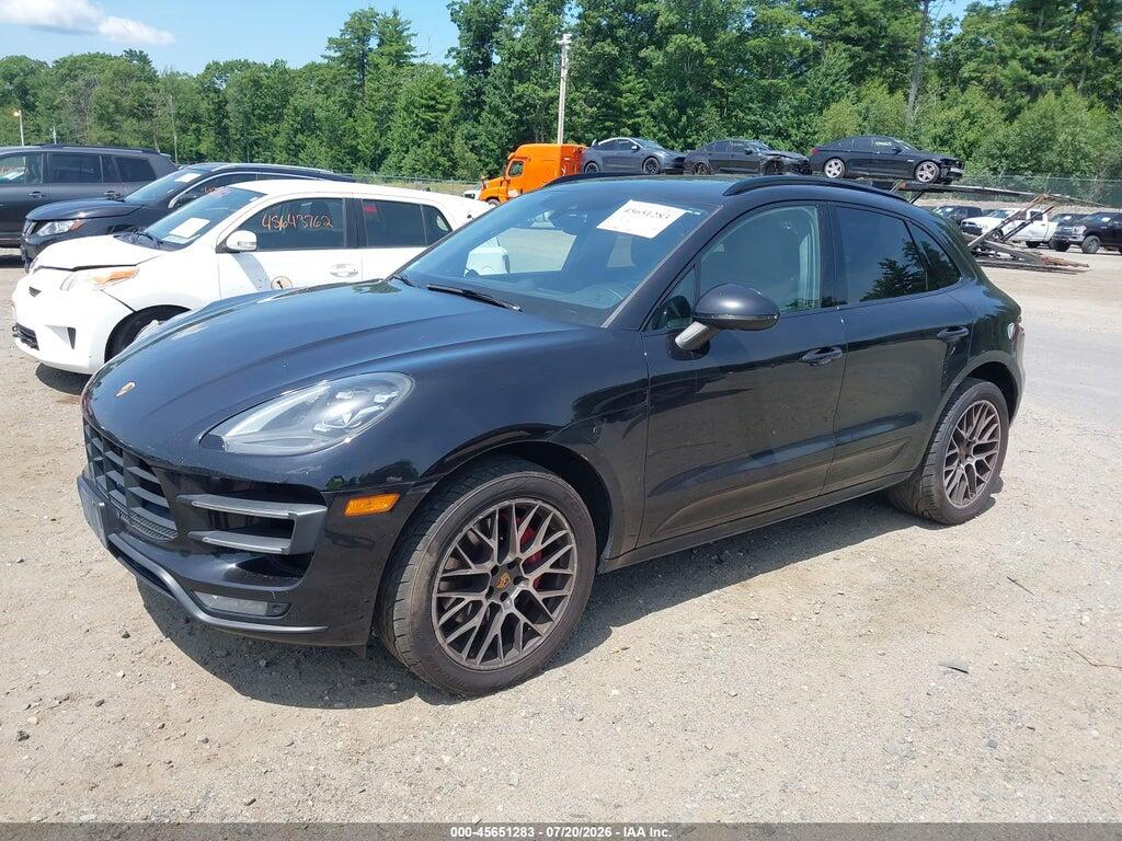 WP1AF2A52HLB61077 2017 PORSCHE MACAN photo no. 2